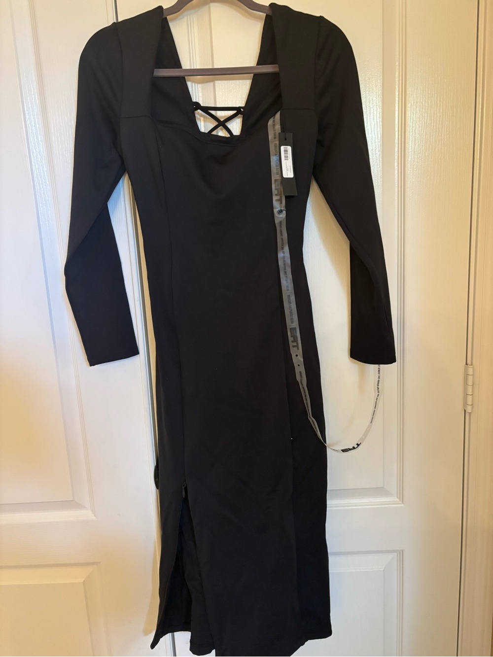 TA3 Squarey Long Sleeve Dress in Black, size Large, new with tags